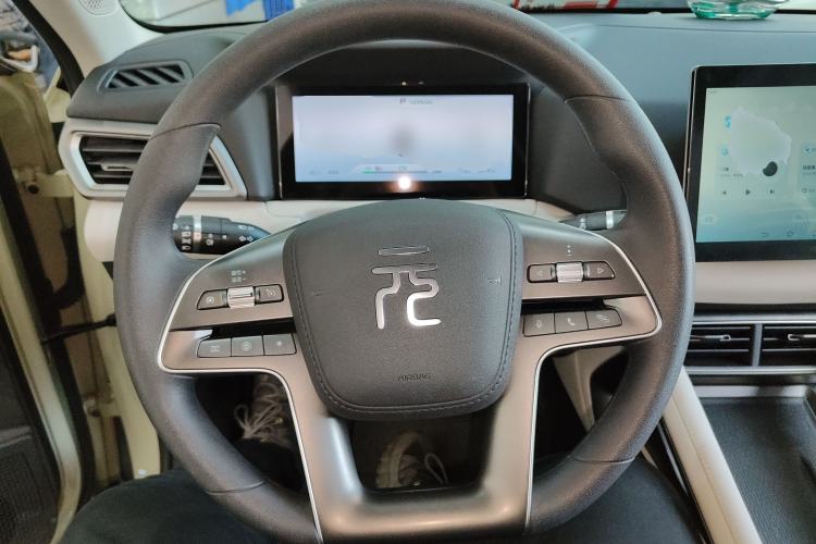 Used BYD Yuan UP 2024 401 km Active Version
