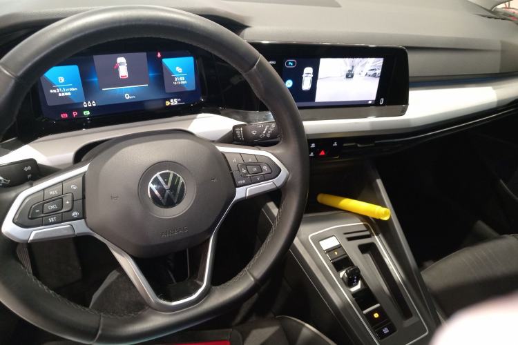 Used Volkswagen Golf 2023 Facelift 280TSI DSG Pro
