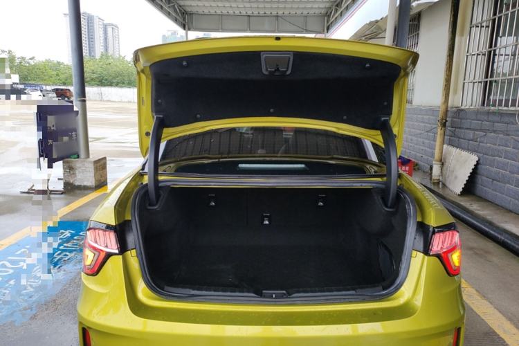 Used Lynk & Co 03 2019 03+ 2.0TD Automatic Wind-Chasing Edition
