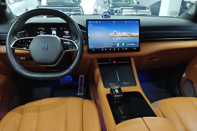 Used Hima AITO M7 2024 1.5T Four-Wheel Drive Plus Version 5 Seats
