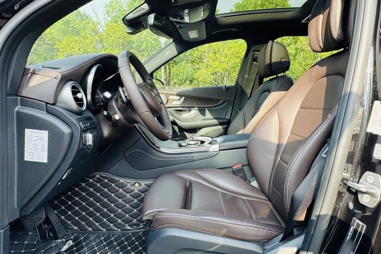 Used Mercedes-Benz GLC 2019 GLC 300 L 4MATIC Dynamic Model
