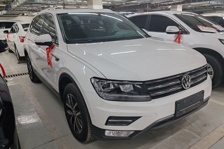 Used Volkswagen Tiguan L 2017 330TSI Automatic Two-Wheel Drive Luxury Edition
