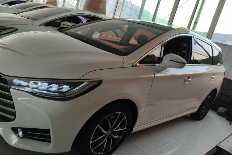 Used BYD Song MAX 2017 1.5T Automatic Smart Connect Elite 7-Seater