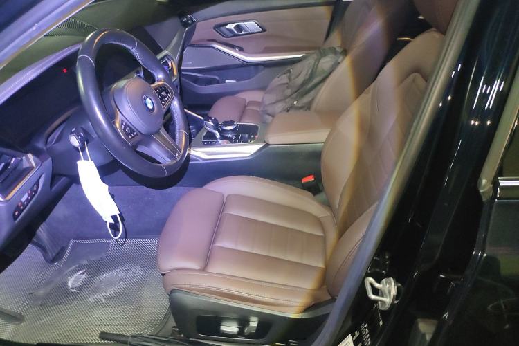 TDK.VehicleDetails.img