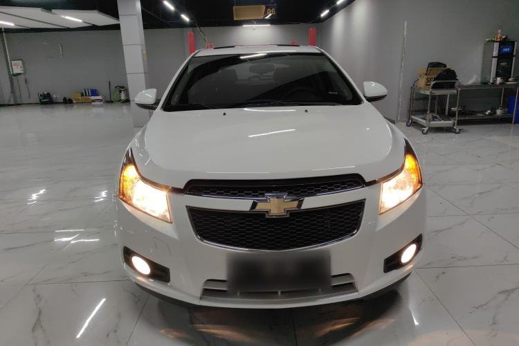 Used Chevrolet Cruze 2013 Hatchback 1.6L Automatic Luxury Model

