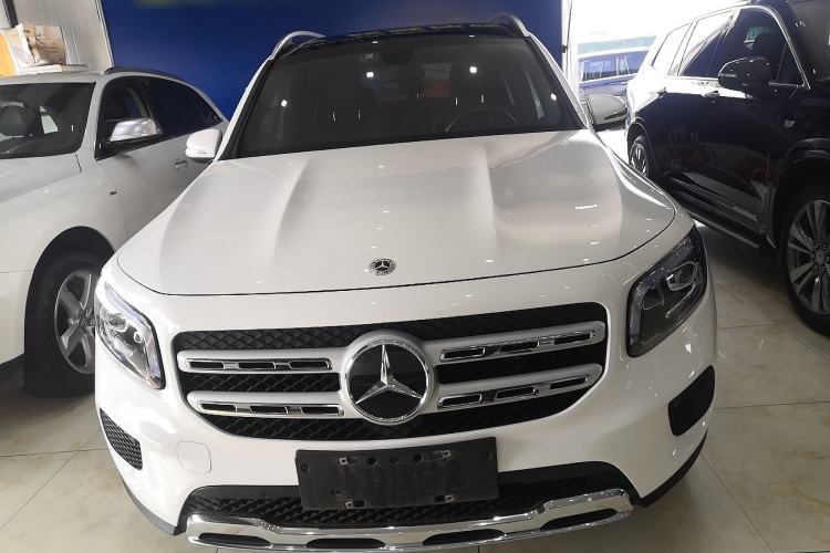 Used Mercedes-Benz GLB 2022 Updated GLB 200 Fashion Edition
