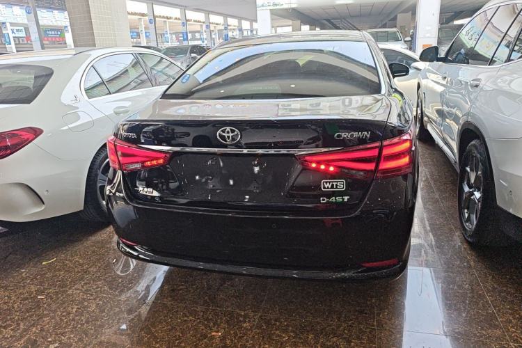 Used Toyota Crown 2015 2.0T Fashion Edition