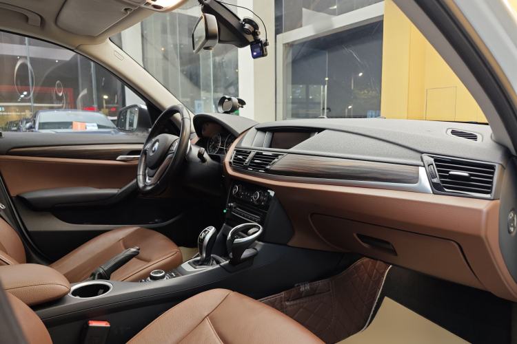 Used BMW X1 2014 xDrive20i X Design Package
