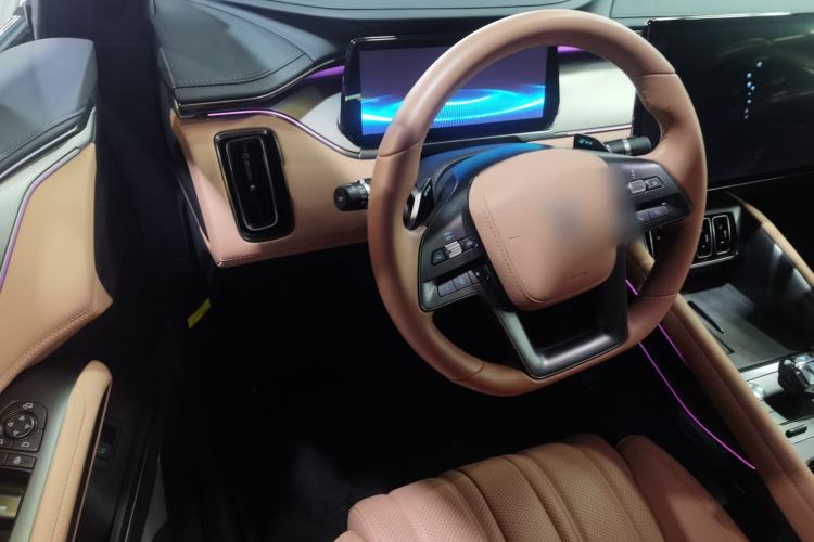 Used BYD Song L EV 2025 662 km Advanced Intelligent Driving Version
