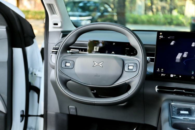 Used XPeng G6 2025 625 Long-Range Max Flagship Edition