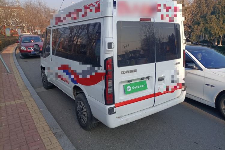 Used JMC Fushun 2023 2.0T Manual Short-Wheelbase Mid-Top Commercial Multi-Purpose 6-Seater Passenger Vehicle