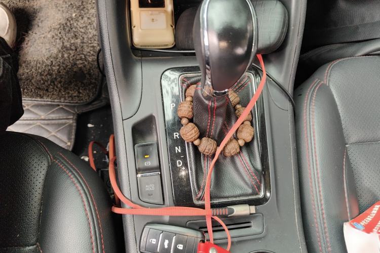 Used Changan CS75 2016 1.8T Automatic Elite Model China V Standard
