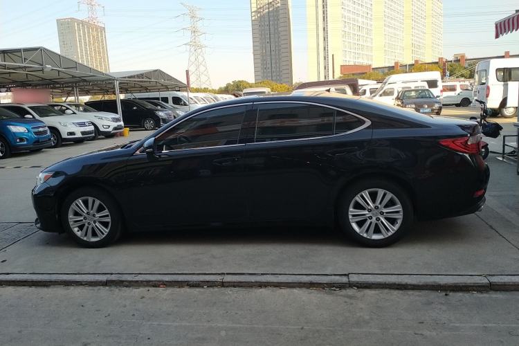 Used Lexus ES 2014 250 Comfort Edition

