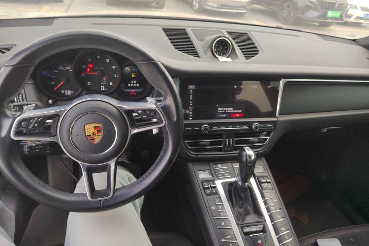 Used Porsche Macan 2020 Macan 2.0T
