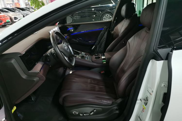 Used Denza Z9GT 2024 1100 Four-Wheel Drive Ultra Version
