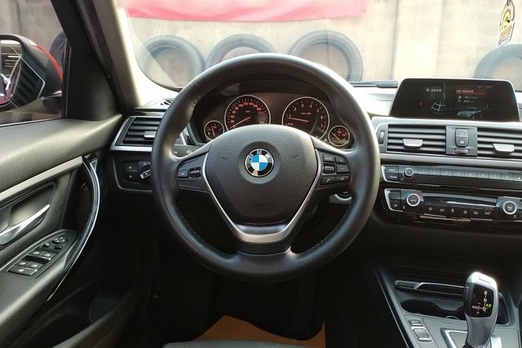 Used BMW 3 Series 2018 320Li Fashion Model
