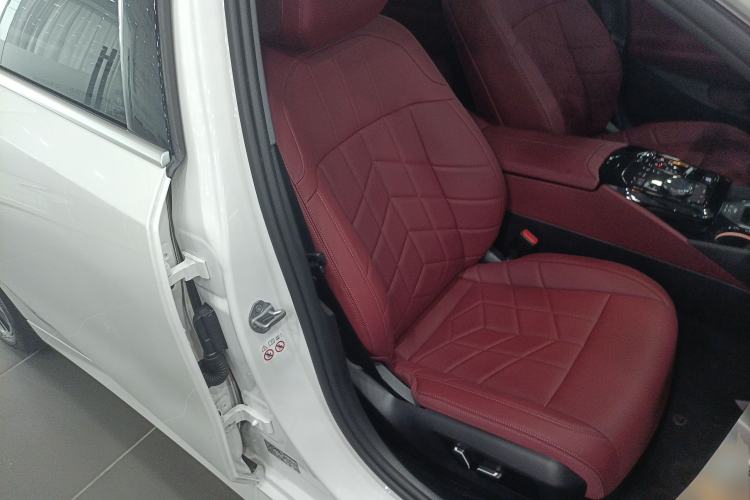 Used BMW 5 Series 2024 530Li Leading Model M Sport Package