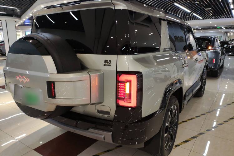 Used  Leopard 8 2025 Smart & Brave Flagship Edition 6 Seats
