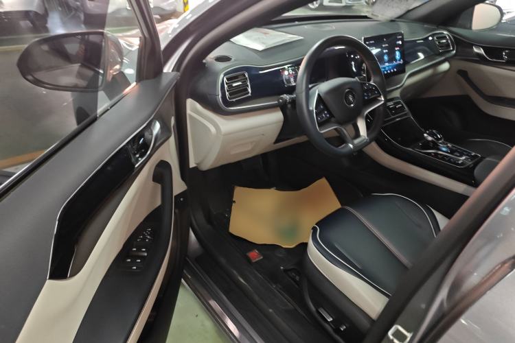 Used BYD Qin PLUS 2021 EV 400KM Luxury Model
