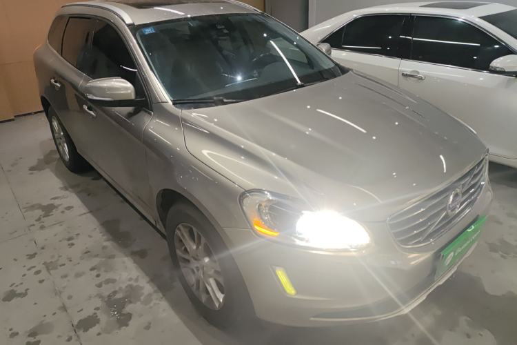 Used Volvo XC60 2015 T5 Smart Upgrade Model