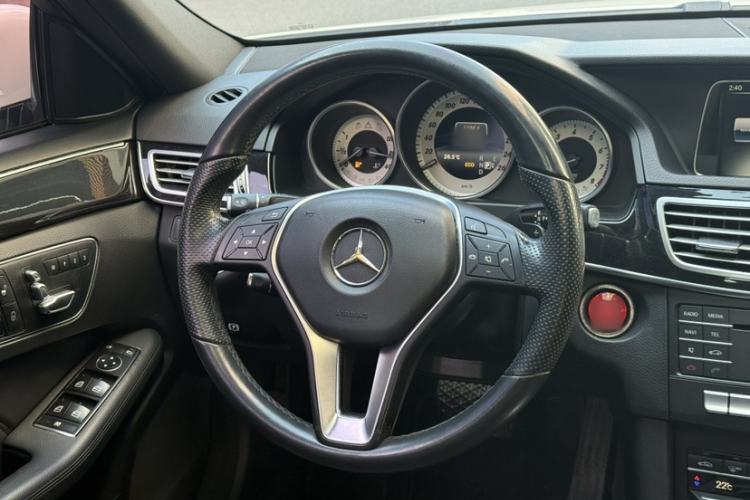 Used Mercedes-Benz E-Class 2015 Facelift E 200 L Sport Edition
