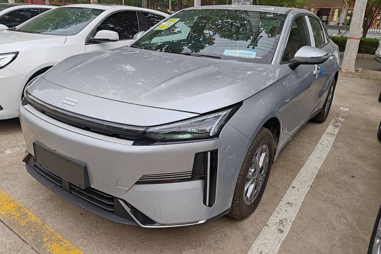 Used  L6 2025 EM-i 60km Launch Edition