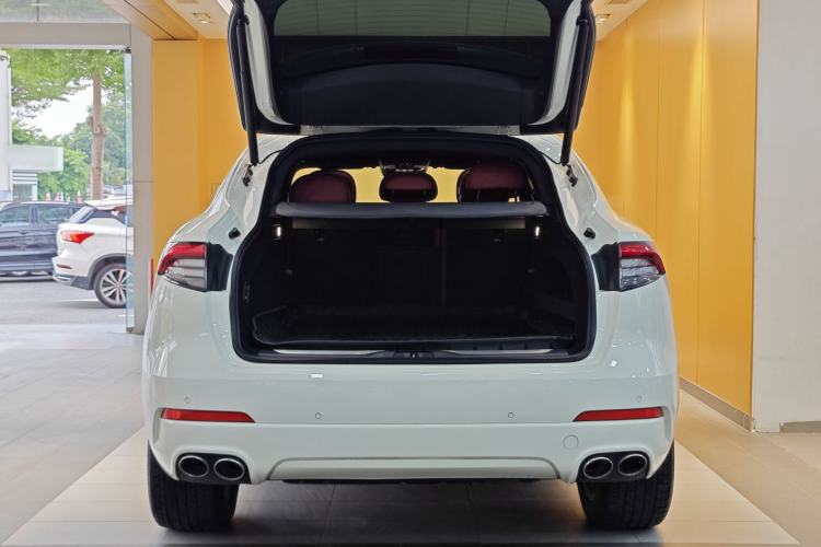 Used Maserati Levante 2022 2.0T GT Sharp Edition
