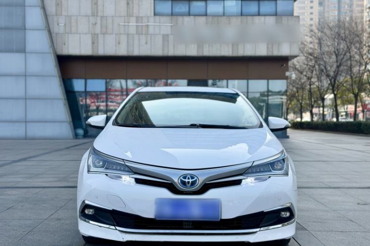 Used Toyota Corolla 2017 Revised Dual-Engine 1.8L E-CVT Elite Edition
