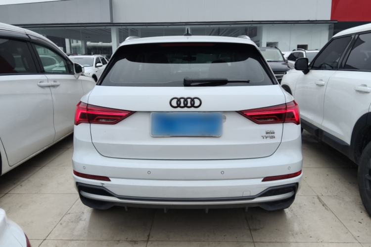 Used Audi Q3 2020 35 TFSI Fashion Dynamic Model
