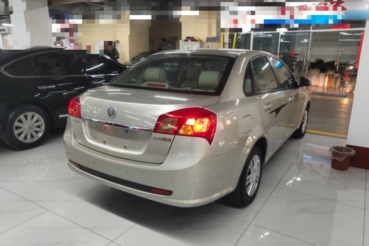 Used Buick Excelle 2015 1.5L Automatic Classic Model
