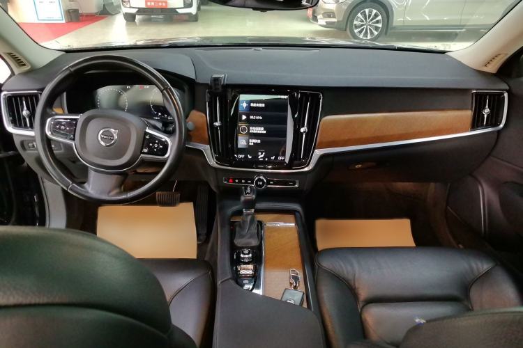 Used Volvo S90 2020 T5 Zhiyi Luxury Edition