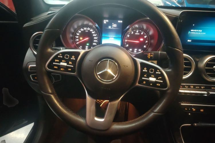 Used Mercedes-Benz GLC 2020 GLC 260 L 4MATIC Dynamic Model
