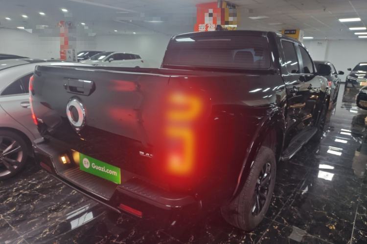 Used Great Wall Poer 2024 2.4T Passenger Version Automatic Diesel 4x4 Comfort Trim
