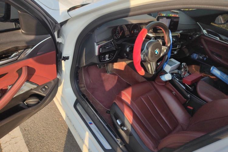 Used BMW 5 Series 2018 Restyled 530Li Leading Edition M Sport Package