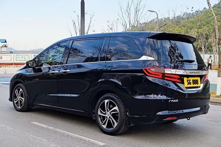 Used Honda Odyssey 2015 Updated Version 2.4L Smart Edition