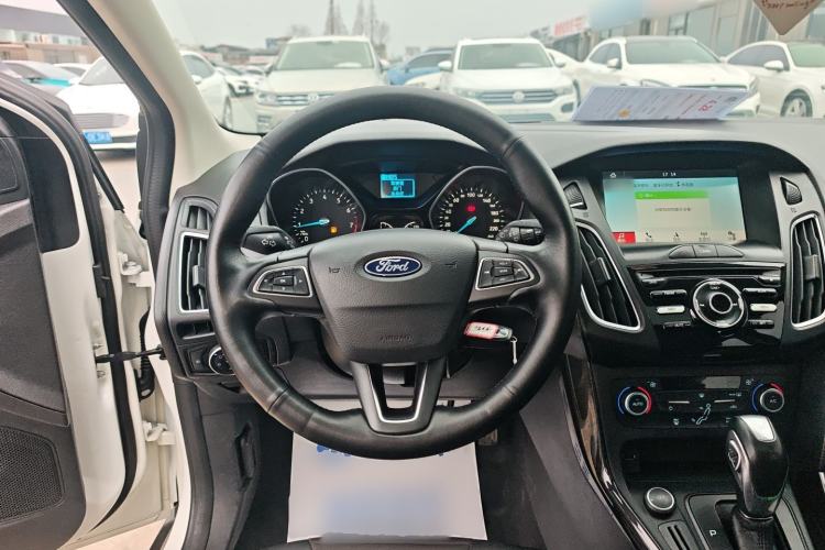 Used Ford Focus 2017 Hatchback 1.6L Automatic Fashion Edition Smart Drive Version