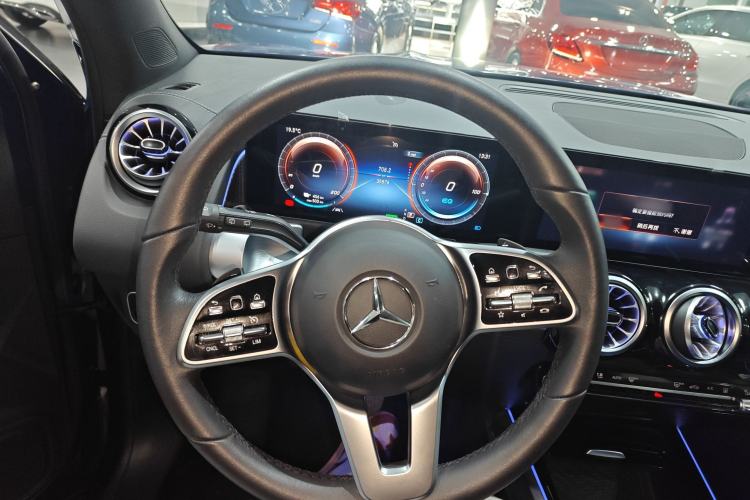 Used Mercedes-Benz EQB 2022 EQB 260
