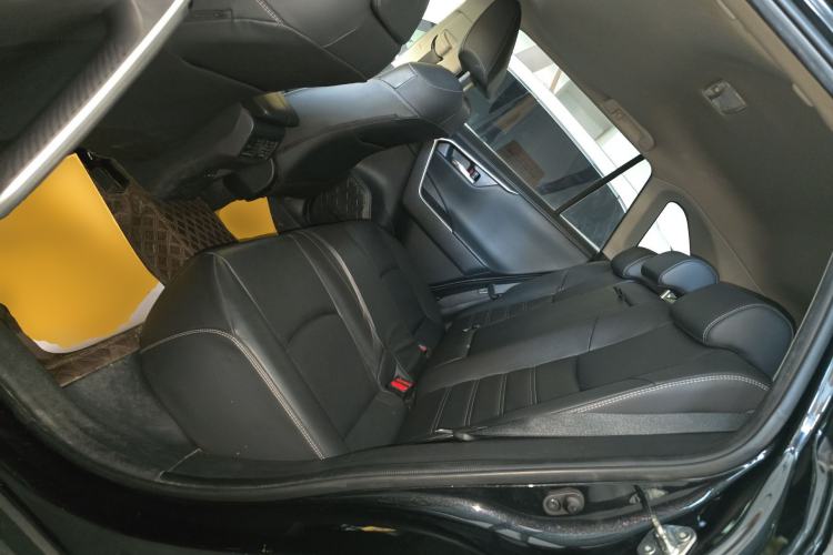 Used Toyota RAV4 2022 2.0L CVT Two-Wheel Drive Fashion Plus Edition
