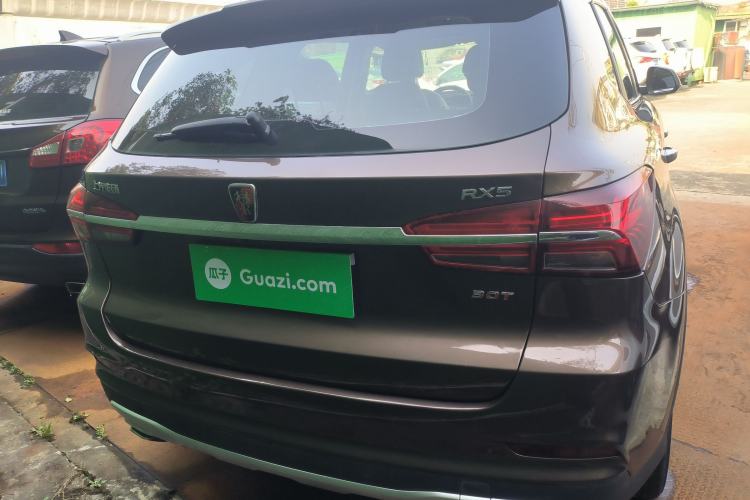 Used Roewe RX5 2018 30T Two-Wheel Drive Automatic Internet Smart Edition
