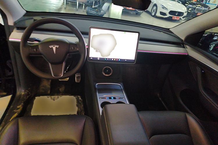 Used Tesla Model Y 2023 Rear-Wheel-Drive Version