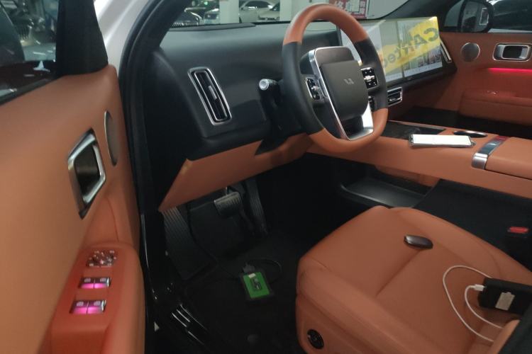 Used Li Auto L6 2025 Pro Smart Refresh Edition
