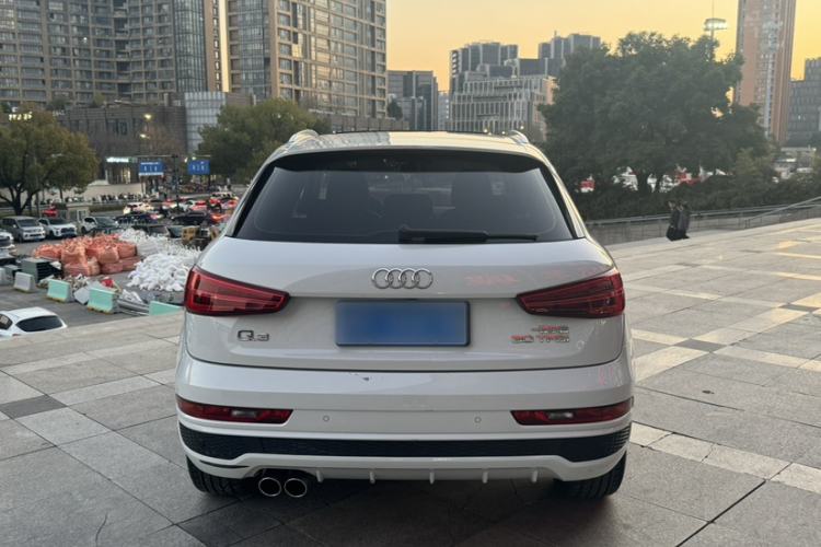 Used Audi Q3 2018 30 TFSI Fashion Edition Collector's Version
