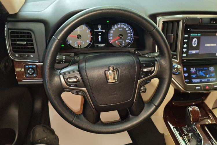 Used Toyota Crown 2018 2.0T Fashion Edition