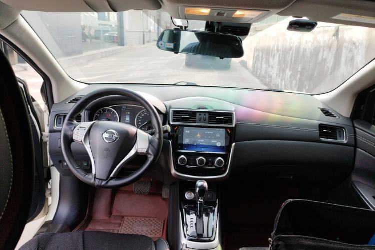 Used Nissan Tiida 2019 1.6L CVT Smart Enjoyment Version China VI Standard
