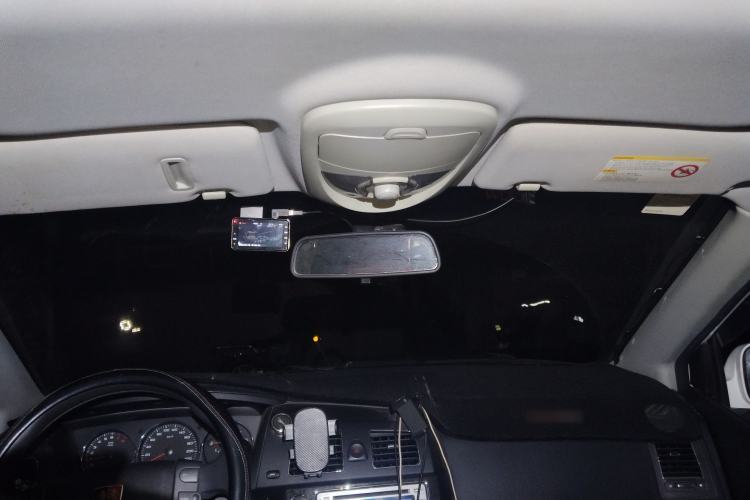 Used Roewe W5 2014 1.8T 2WD Automatic Tharu Special Edition
