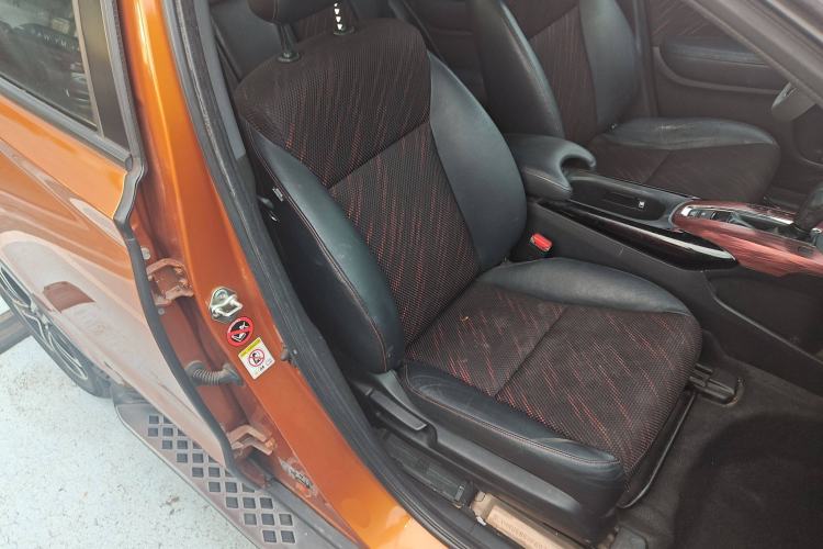 Used Honda XR-V 2015 1.8L EXi CVT Comfort Version
