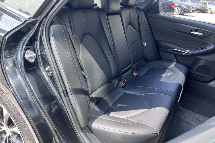 Used Toyota Avalon 2022 2.0L Luxury Edition
