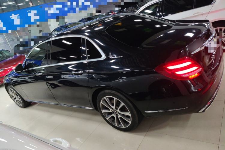 Used Mercedes-Benz E-Class 2016 E 300 L Stylish Model