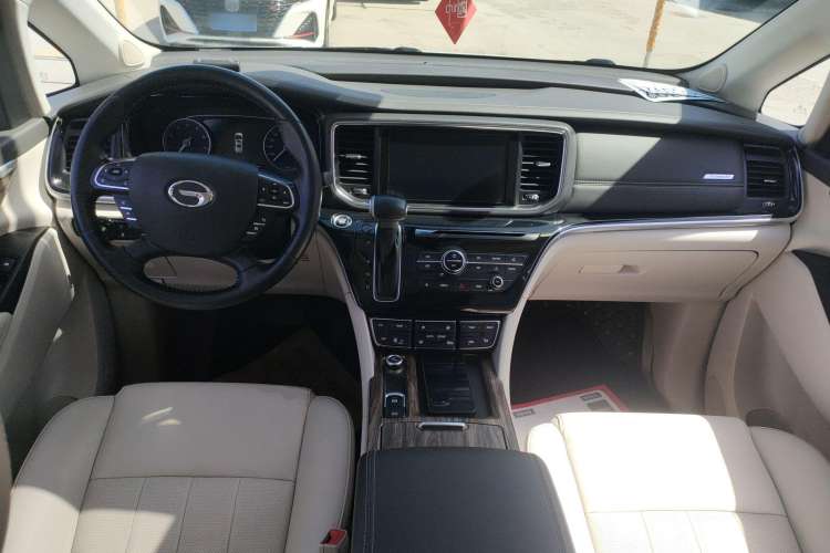 Used GAC Trumpchi M8 2018 320T Luxury Edition
