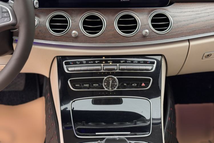 Used Mercedes-Benz E-Class 2016 E 200 L
